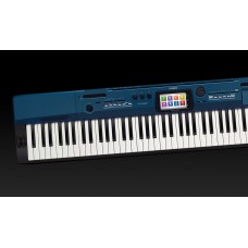 Casio Privia PX-560 - компактное цифровое фортепиано профессионального уровня с функциями интерактивного синтезатора